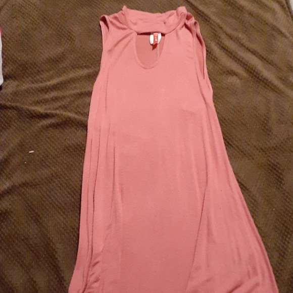 Dress - Picture 3 of 6